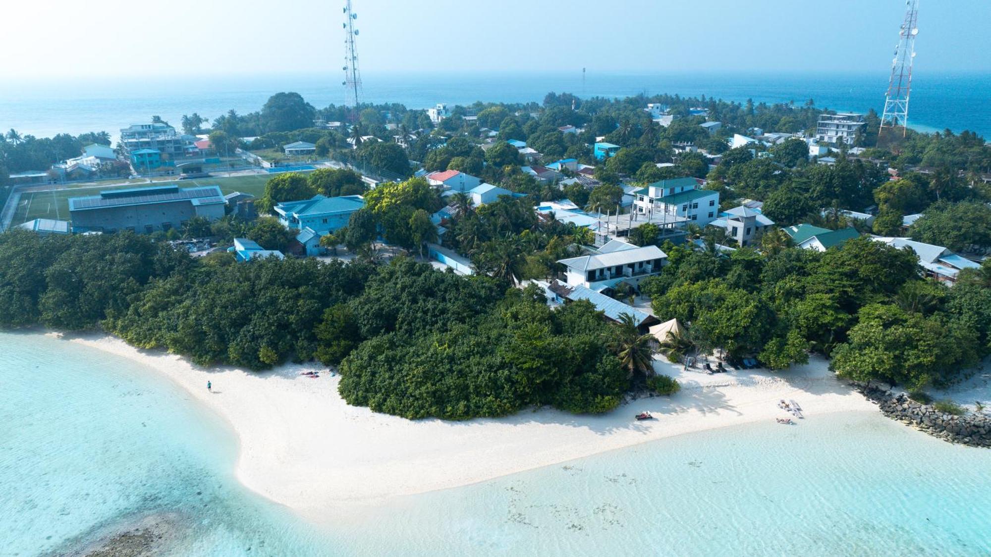 Tranquila Beach Hotel Rasdhoo Esterno foto