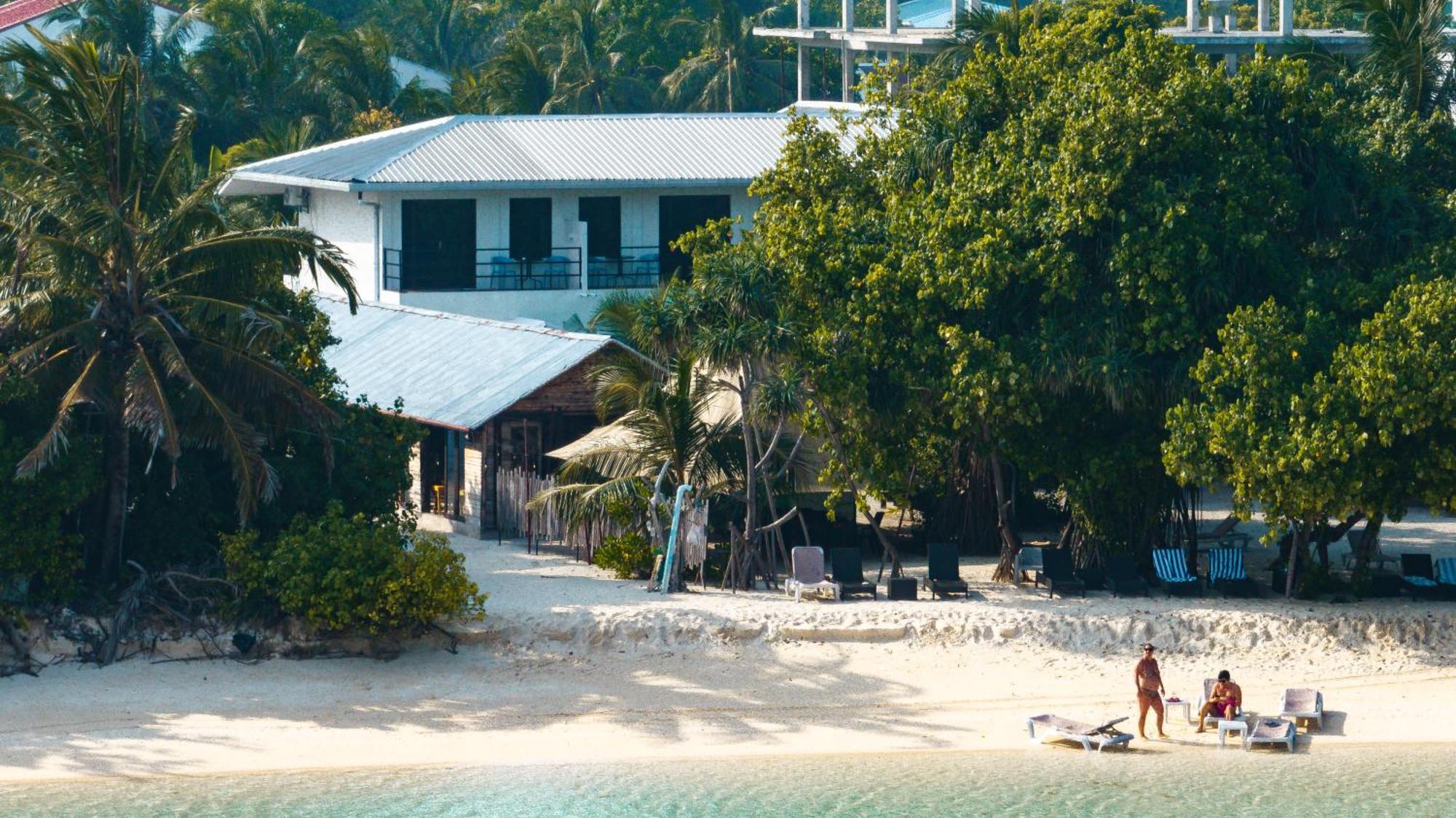 Tranquila Beach Hotel Rasdhoo Esterno foto